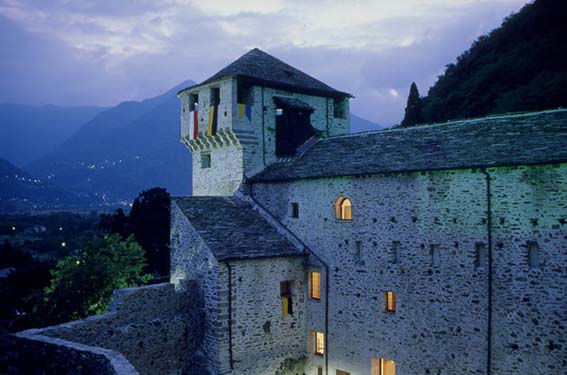 News - Central: Vogogna Schloss Nationalpark Val Grande, Lago Maggiore
